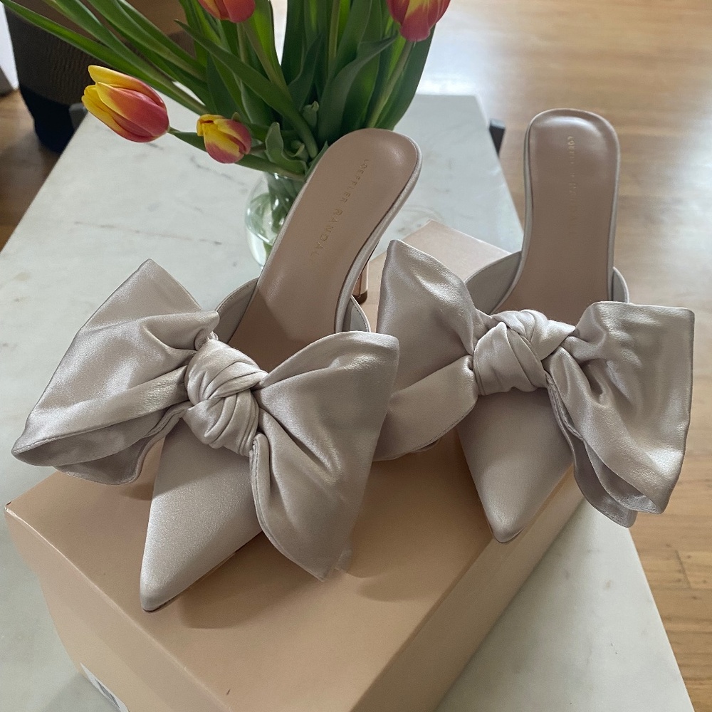 LOEFFLER RANDALL Margot bow-embellished satin pumps